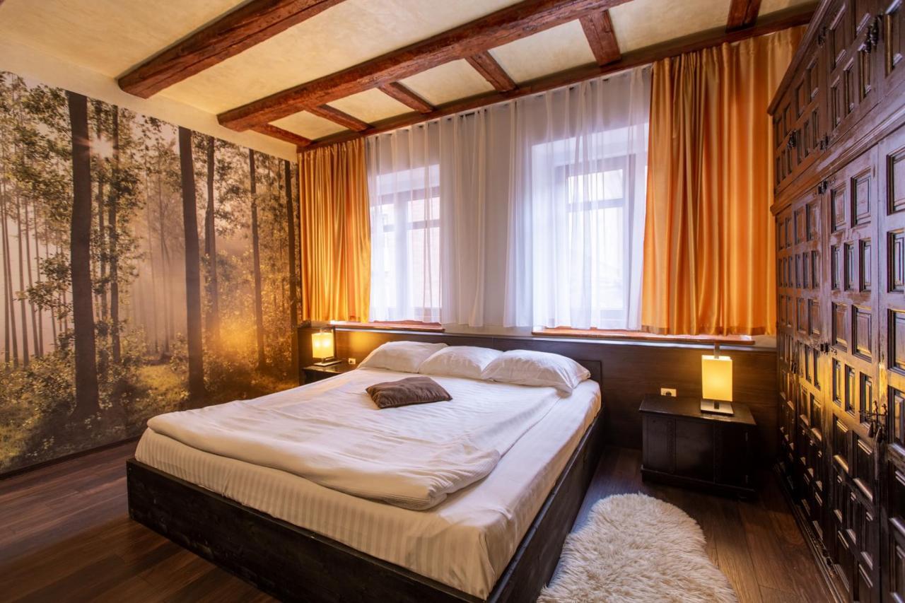 Vendi Grand Square Residence Sibiu Buitenkant foto