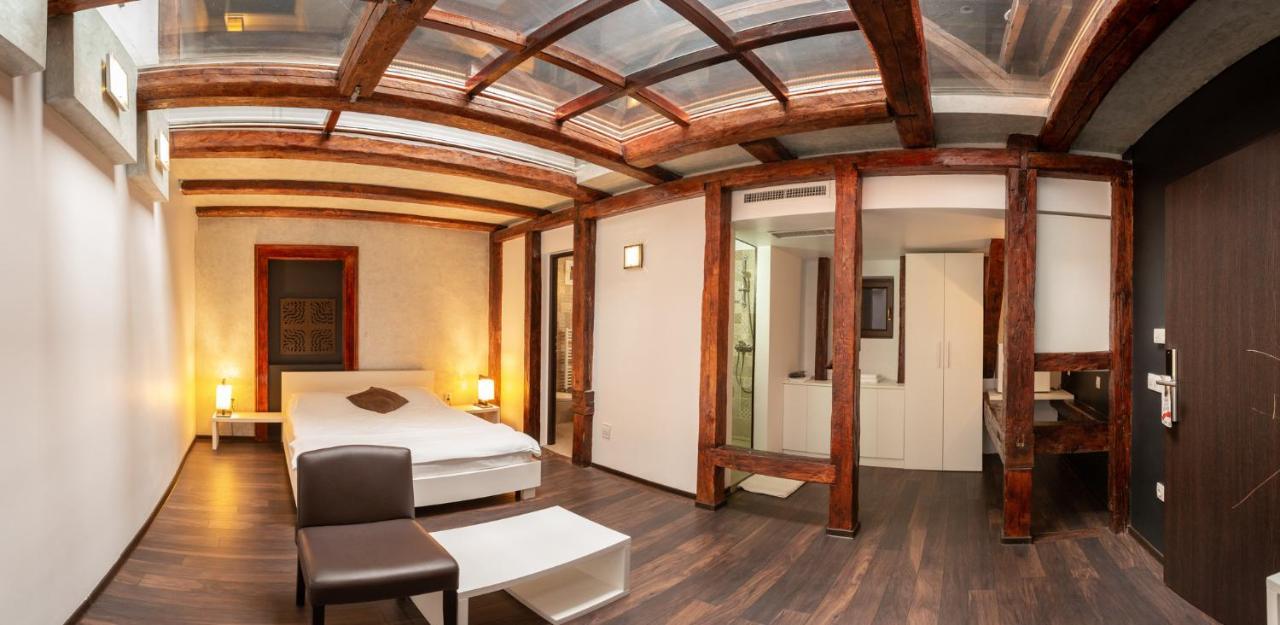 Vendi Grand Square Residence Sibiu Buitenkant foto