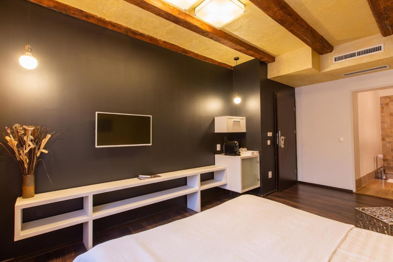 Vendi Grand Square Residence Sibiu Buitenkant foto